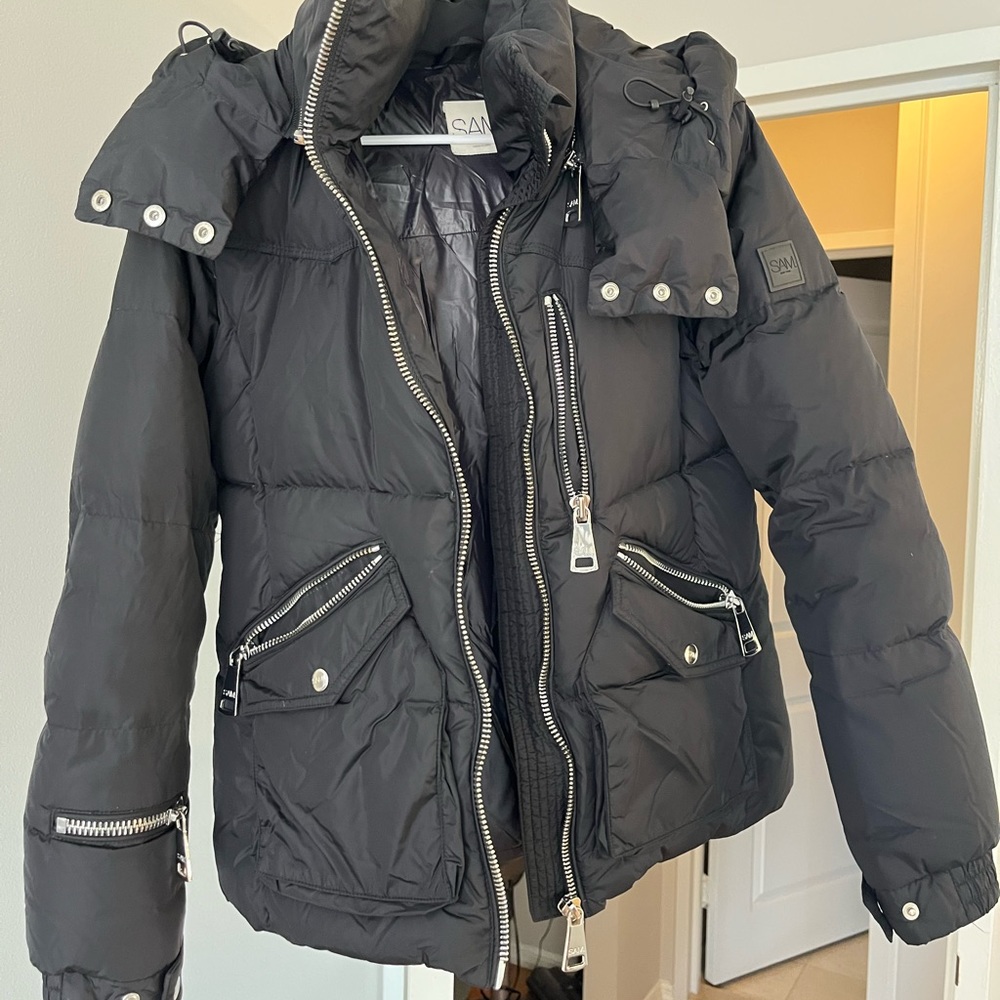 Selling size medium SAM jacket in good condition.